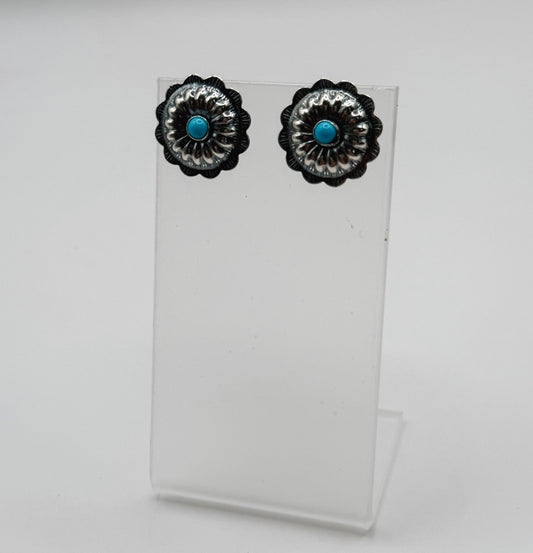 The Vera Studs
