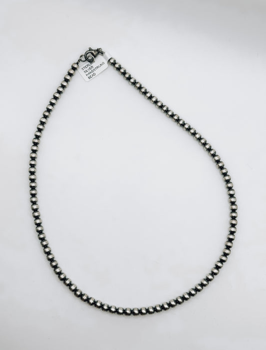 The Tess Pearl Necklace