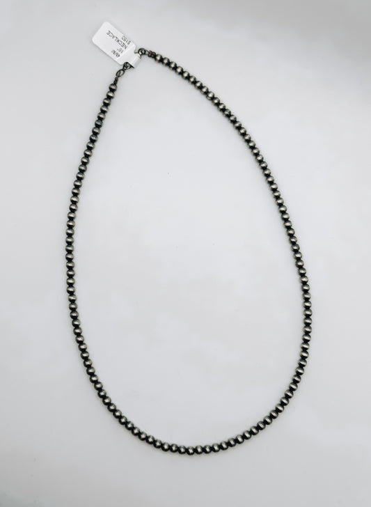 The Lottie Pearl Necklace