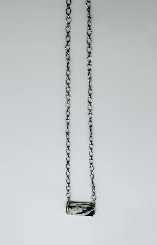 The Vail Bar Necklace